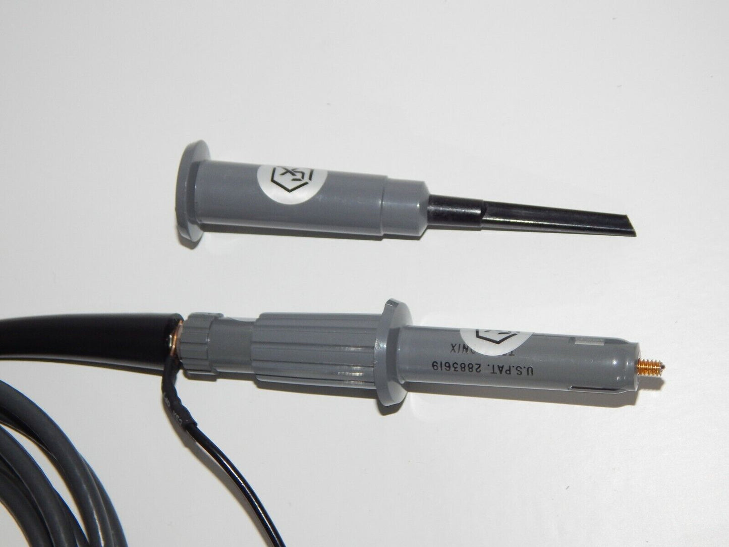used Tektornix P6007 probe with accessories - TEKTORNIX