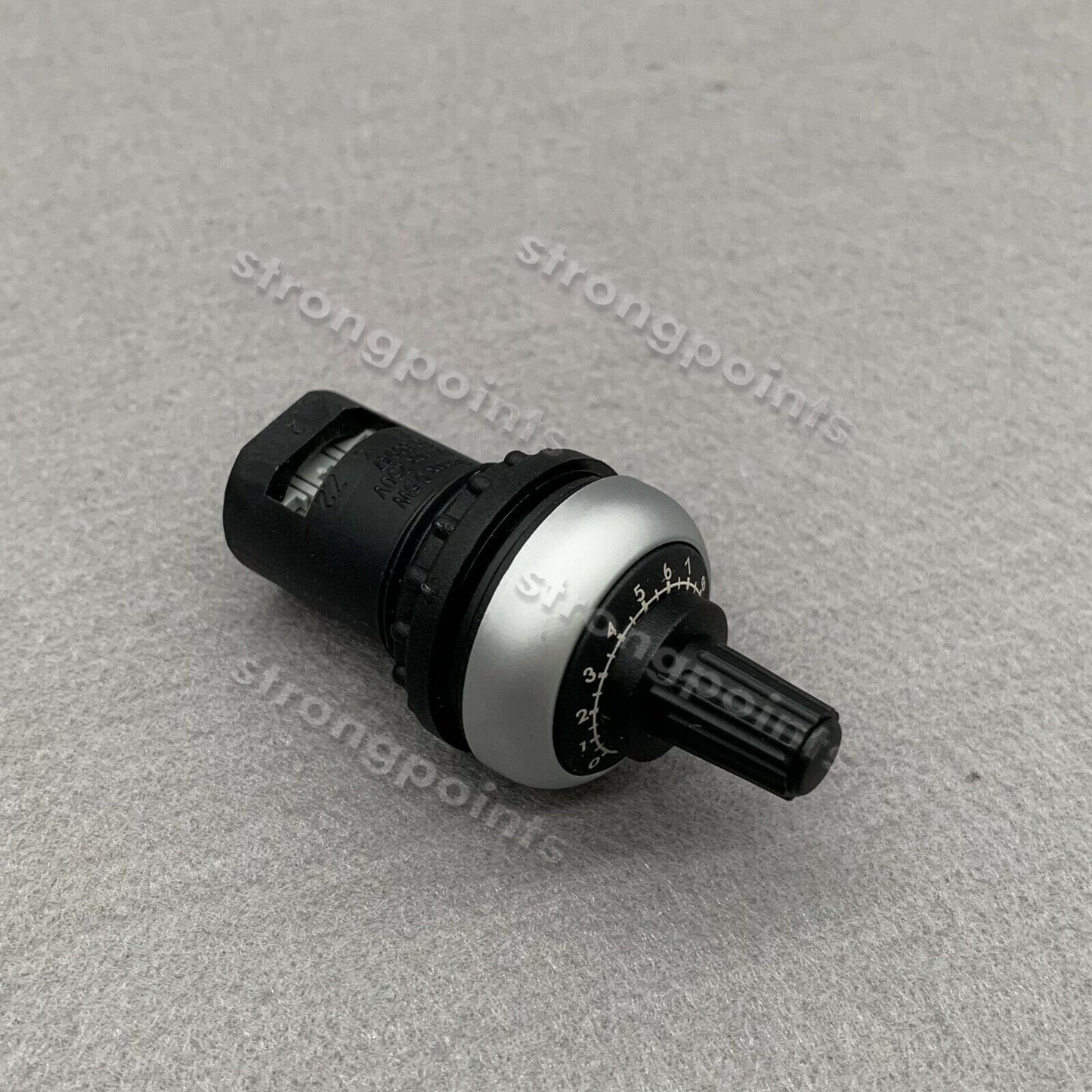 new EATON M22-R4K7 MOELLER Pressure sensor 1pc
