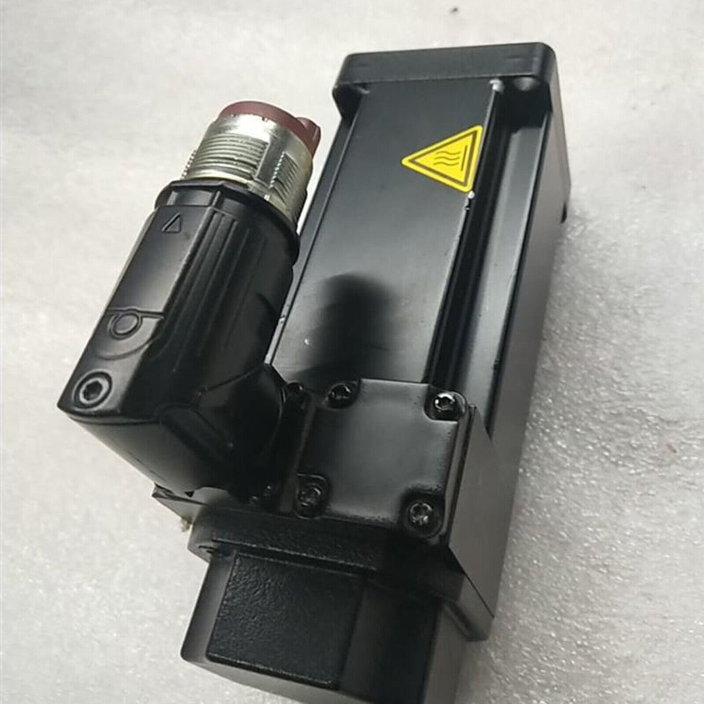 used 1PCS B&R 8LSA25.D9060S200-3 Servo Motor - B&R