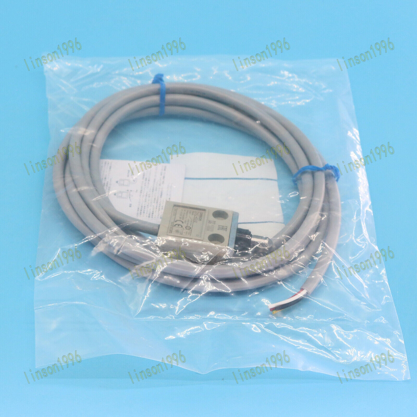 ONE OMRON Limit Switch D4C-4332 D4C4332 Ship - OMRON