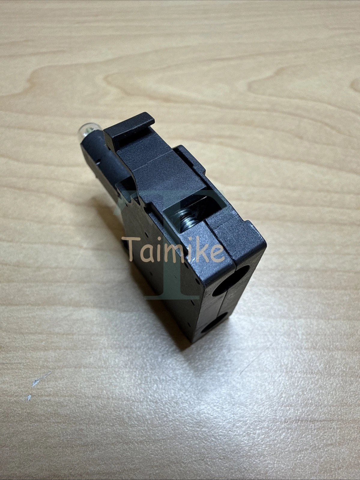 ! Allen Bradley 800F-N3R Integrated LED Lamp Module