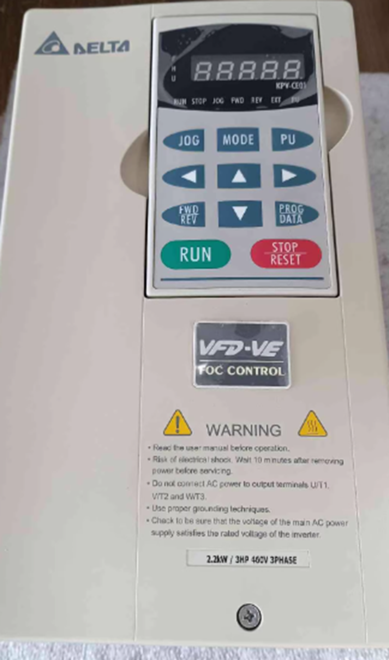 Delta VFD022V43A-2 AC 3HP 460V Three-Phase Drive - DELTA