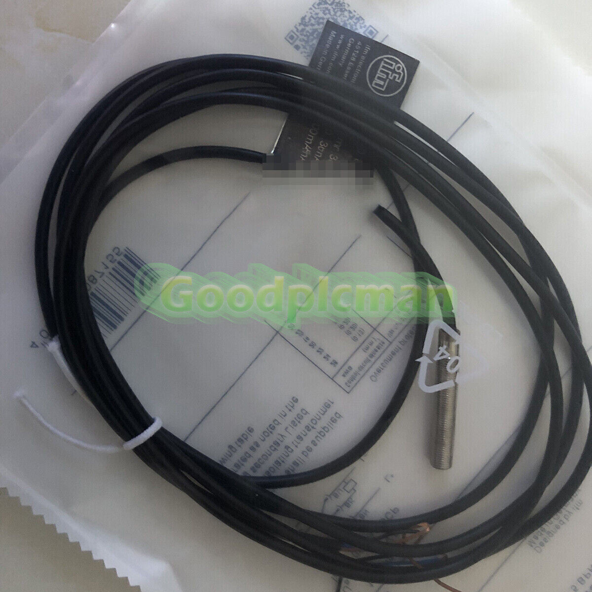 IFM IY5049 Photoelectric Sensor 1Pcs/