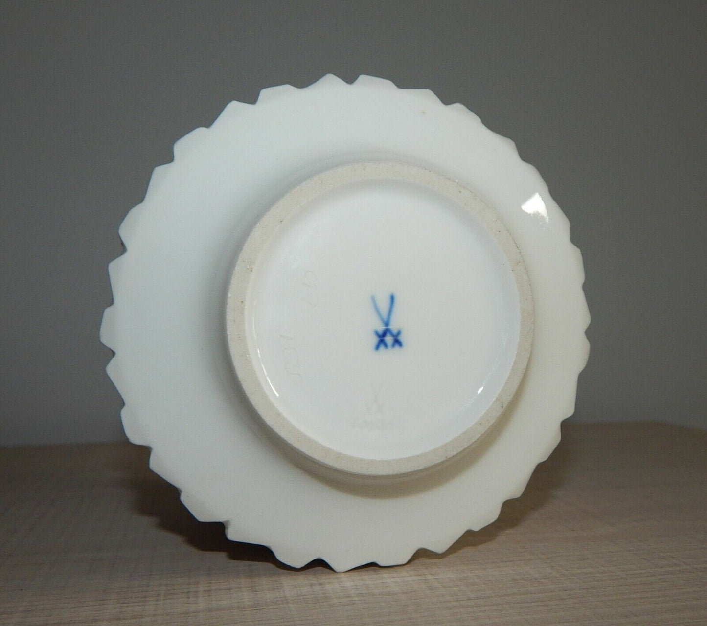 used Porcelain MEISSEN Vase Art Deco - KOEED