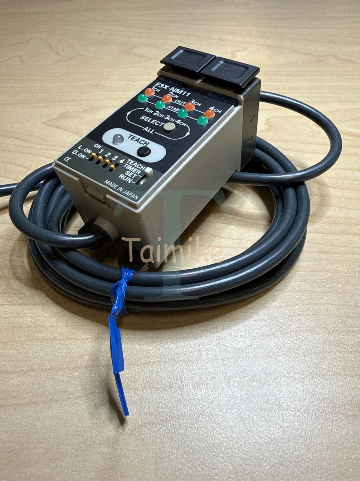 ! Omron E3X-NM11 Photoelectric Fiber Optic Sensor Amplifier Switch