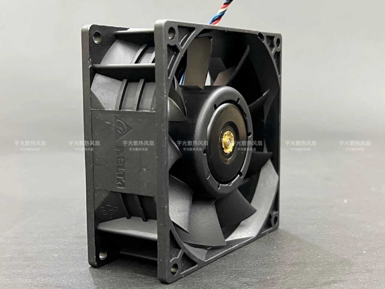 Delta AFC0912DE 9038 DC12V 2.5A 9CM 4-Wire High Airflow Cooling Fan