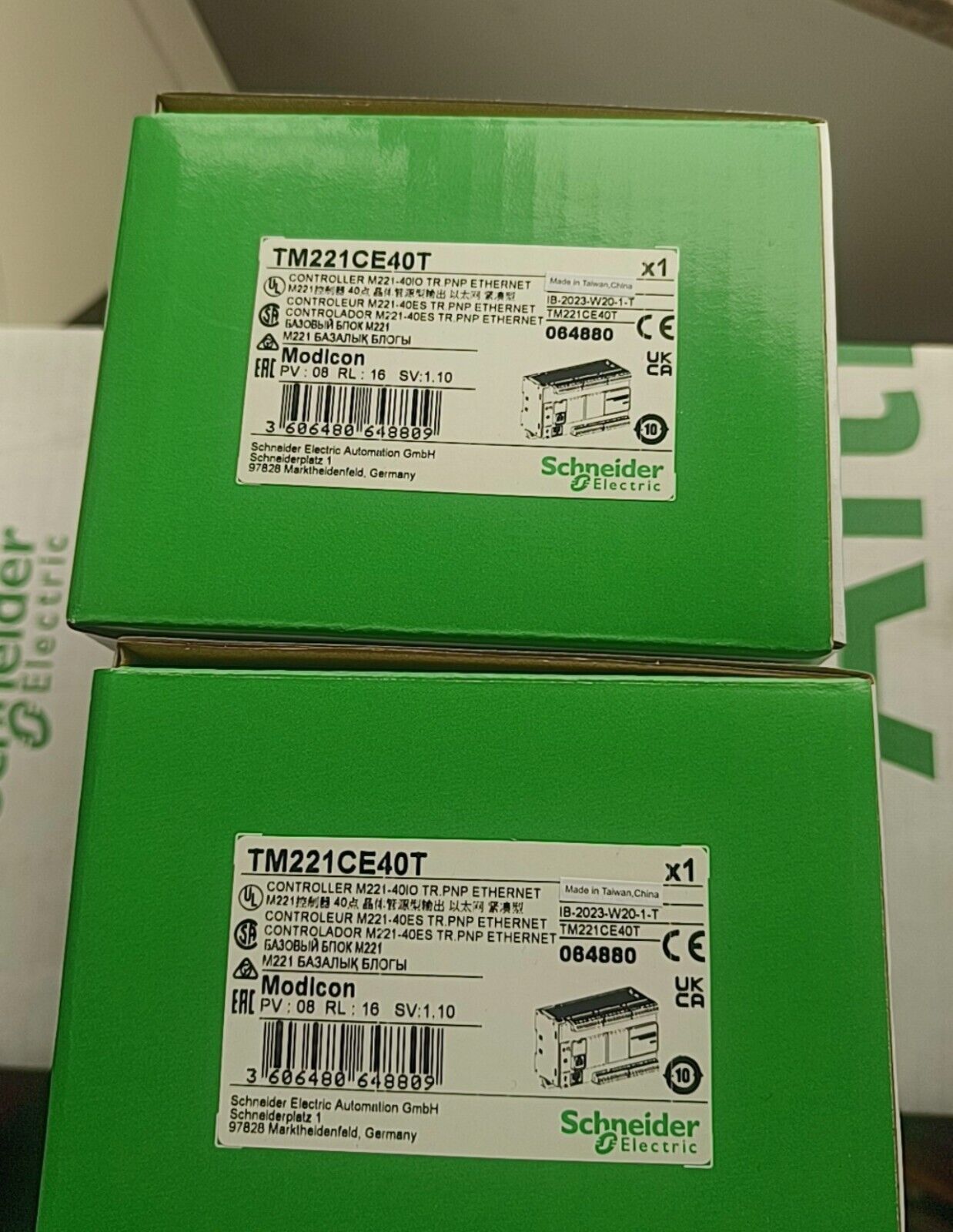 1PCS Schneider TM221CE40T Controller - SCHNEIDER