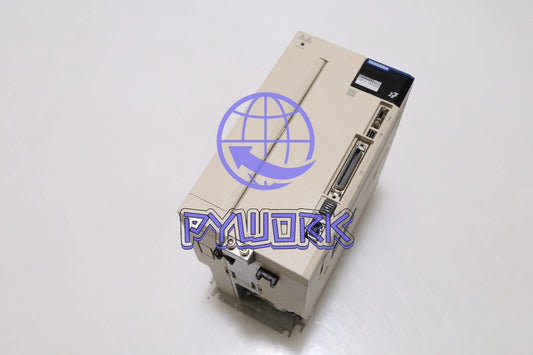 1PCS Yaskawa Servo Driver SGD7S-180A00A Free delivery