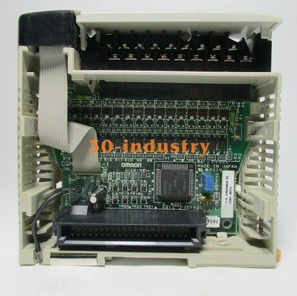 OMRON CQM1-OD214 Output Unit - 1 Piece New - OMRON