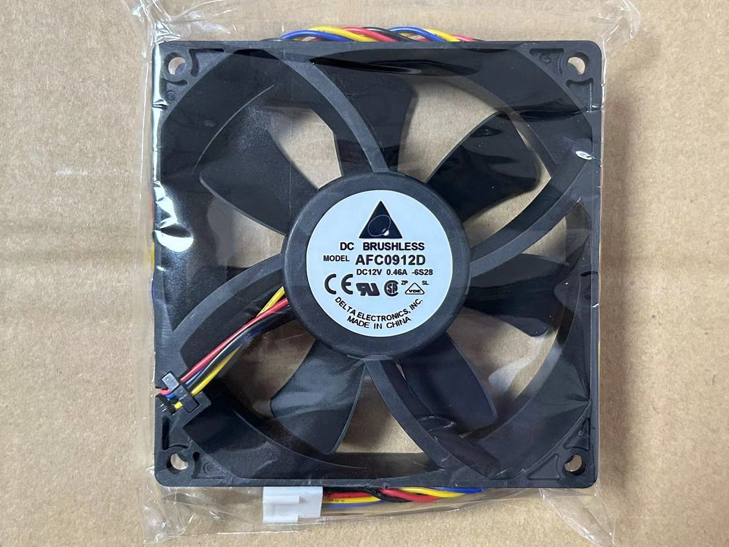 new DELTA Delta AFC0912D 12V 0.46A 9225 9CM 4-wire chassis double ball fan