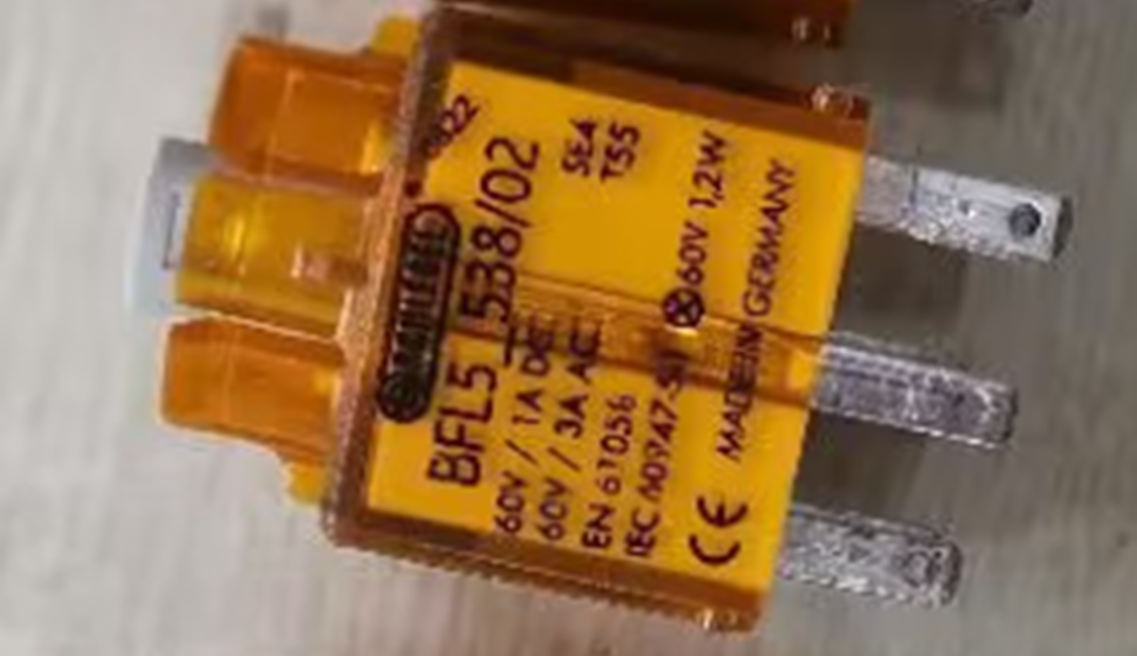 SCHLEGEL BFL5-538/02 IEC 60947-5-1 Contact with SCHL... - SCHLEGEL