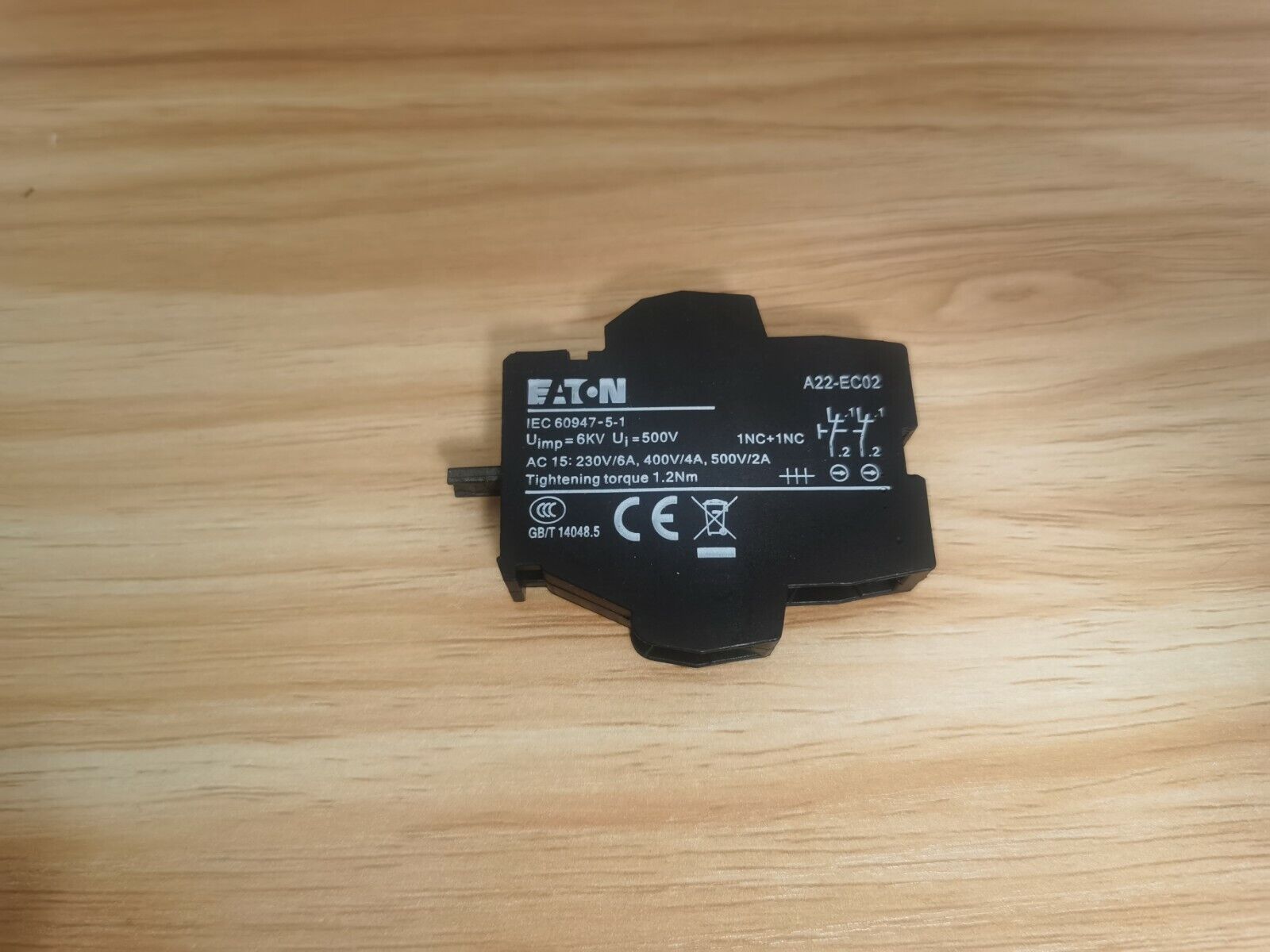 new 1PCS Eaton Moeller A22-EC02 A22EC02 Auxiliary Contact ,2NC - EATON MOELLER