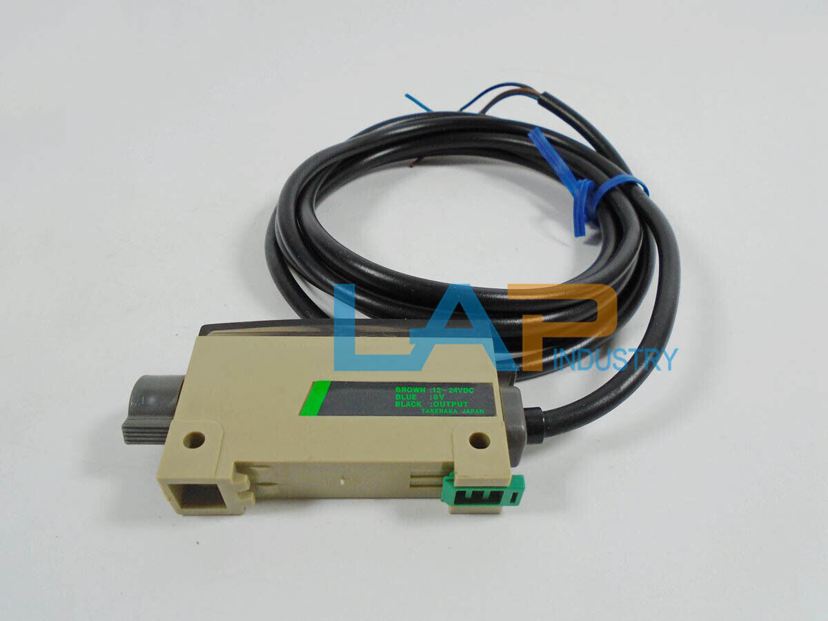 new 1PC  takex fiber optic sigital sensor F11R 12-24V