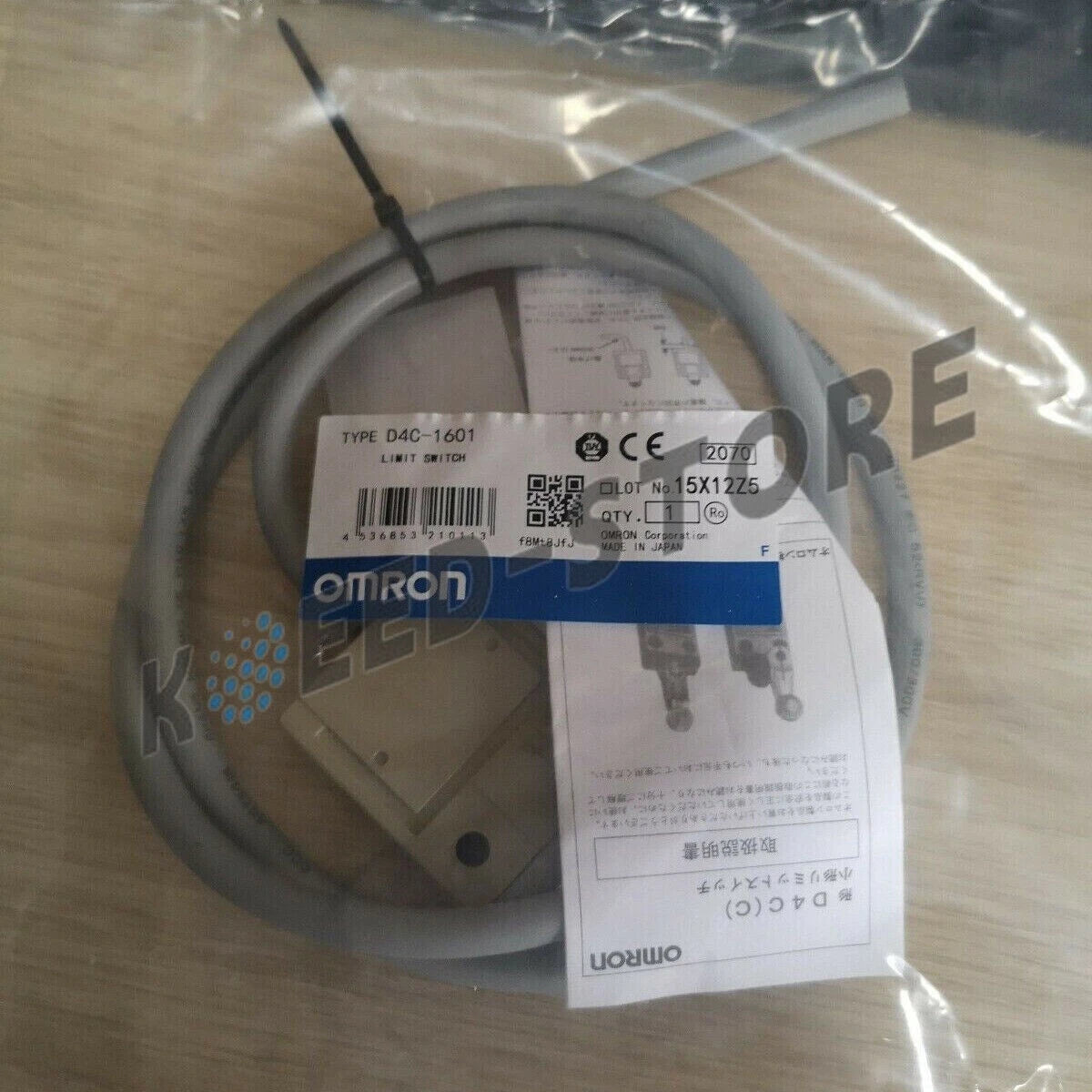 1PCS Omron D4C-1601 D4C1601 Limit Switch