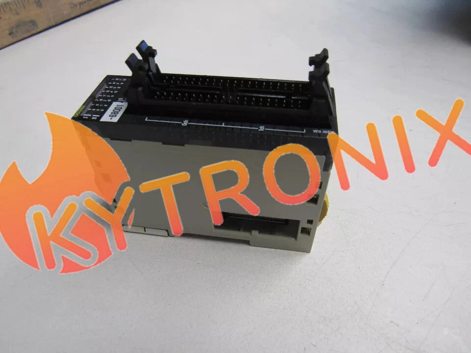 1pcs CJ1W-OD262 PLC Output Module Unit fast shipping