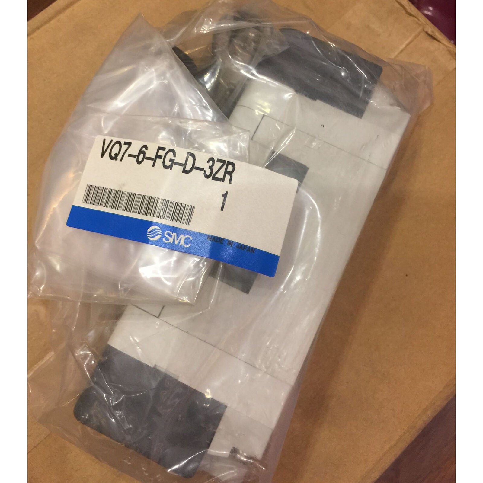 ONE SMC Solenoid valve VQ7-6-FG-D-3ZR - SMC