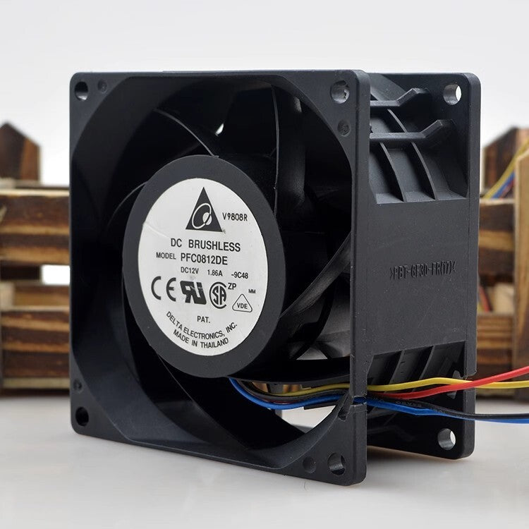 Delta PFC0812DE 8038 DC12V 1.86A 8CM 4-Wire PWM Large Airflow Cooling Fan.