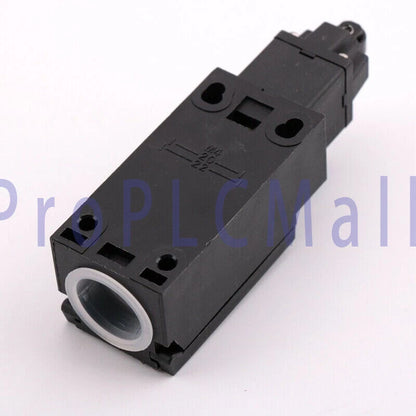 OMRON D4N-2B32R Limit Switch D4N2B32R Free Shipping 1PCS
