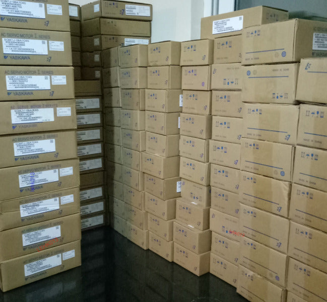 SGMAS-A5A2A21-Y2 Industrial Control Module - XXX