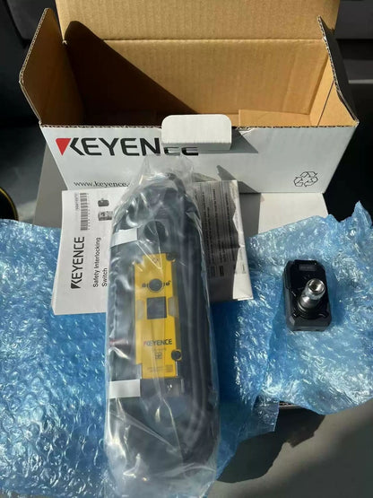KEYENCE GS-51P5 Switch 5M Cable - KEYENCE