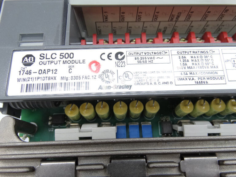 Allen Bradley 1746-OAP12 Series C PLC Module - ALLEN BRADLEY