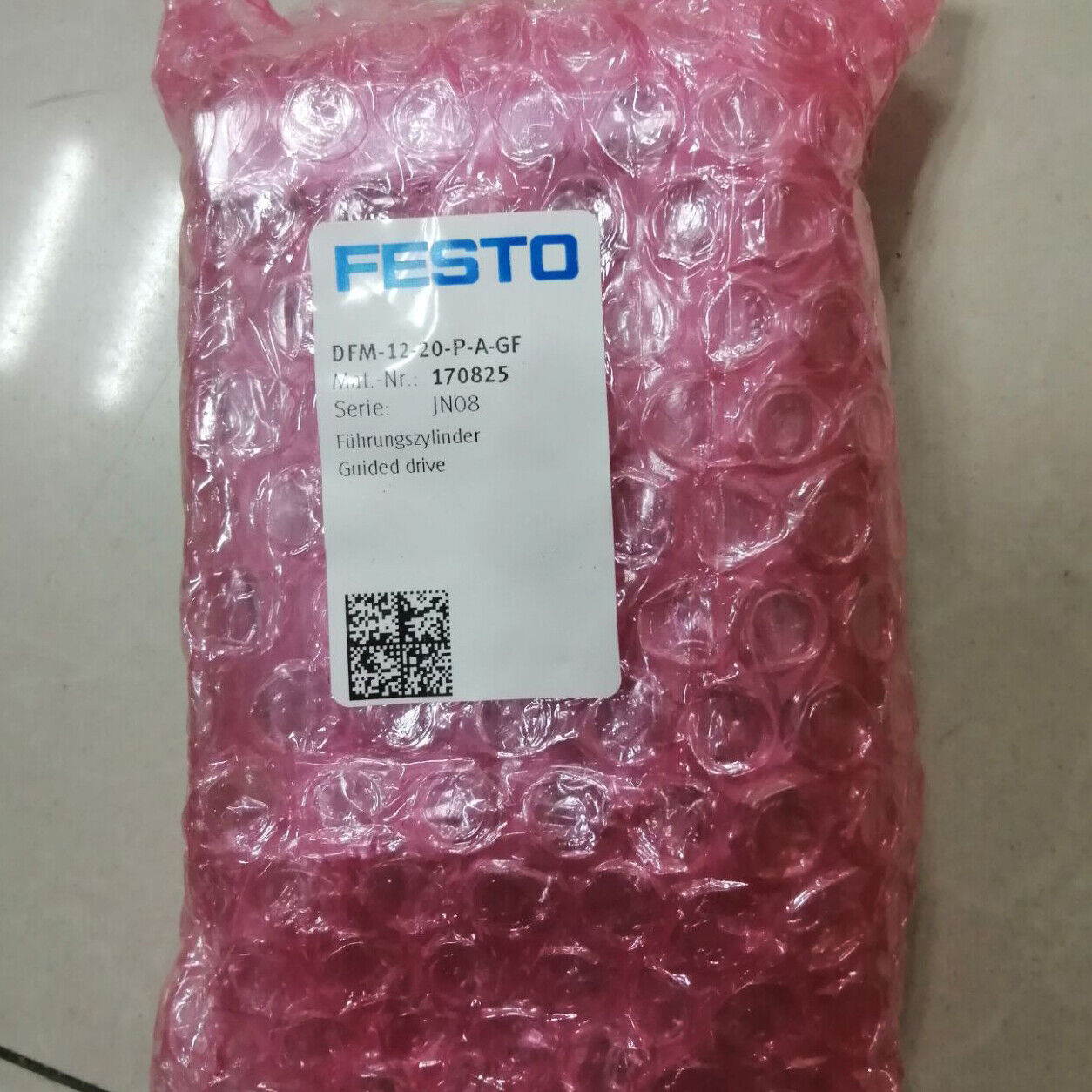 1PC Festo DFM-12-20-P-A-GF 170825 Guide Cylinder - FESTO