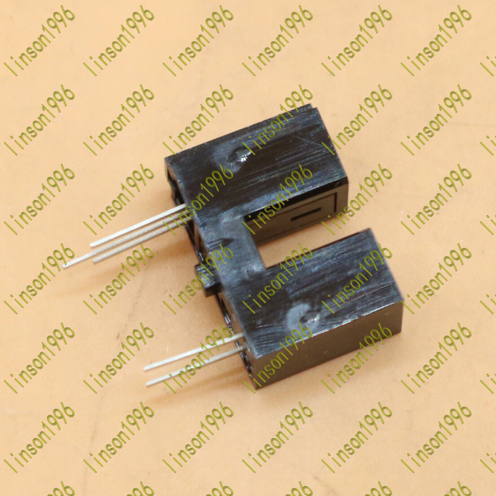 10-Pack EE-SX401 Micro Photoelectric Sensor in Box - OMRON