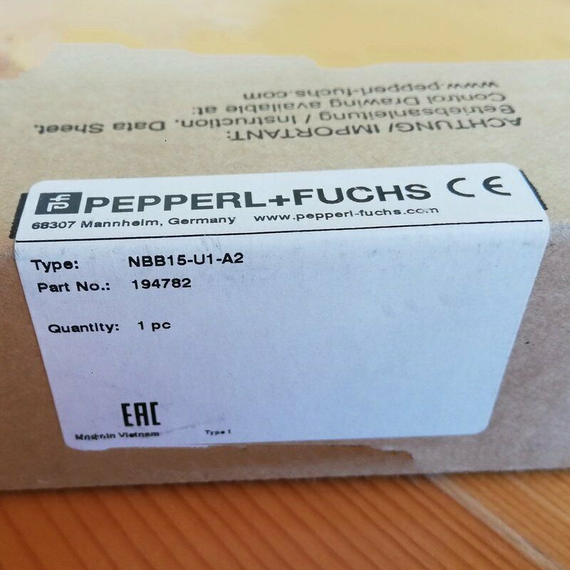 1PCS NBB15-U1-A2 Proximity Switch - PEPPERL+FUCHS