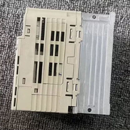 new 1PC YASKAWA Inverter CIMR-JBBA0003BBA - YASKAWA
