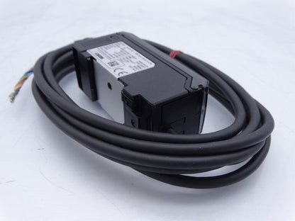 KEYENCE IL-1000 SENSOR – High-Precision Sensor Module - KEYENCE CORP