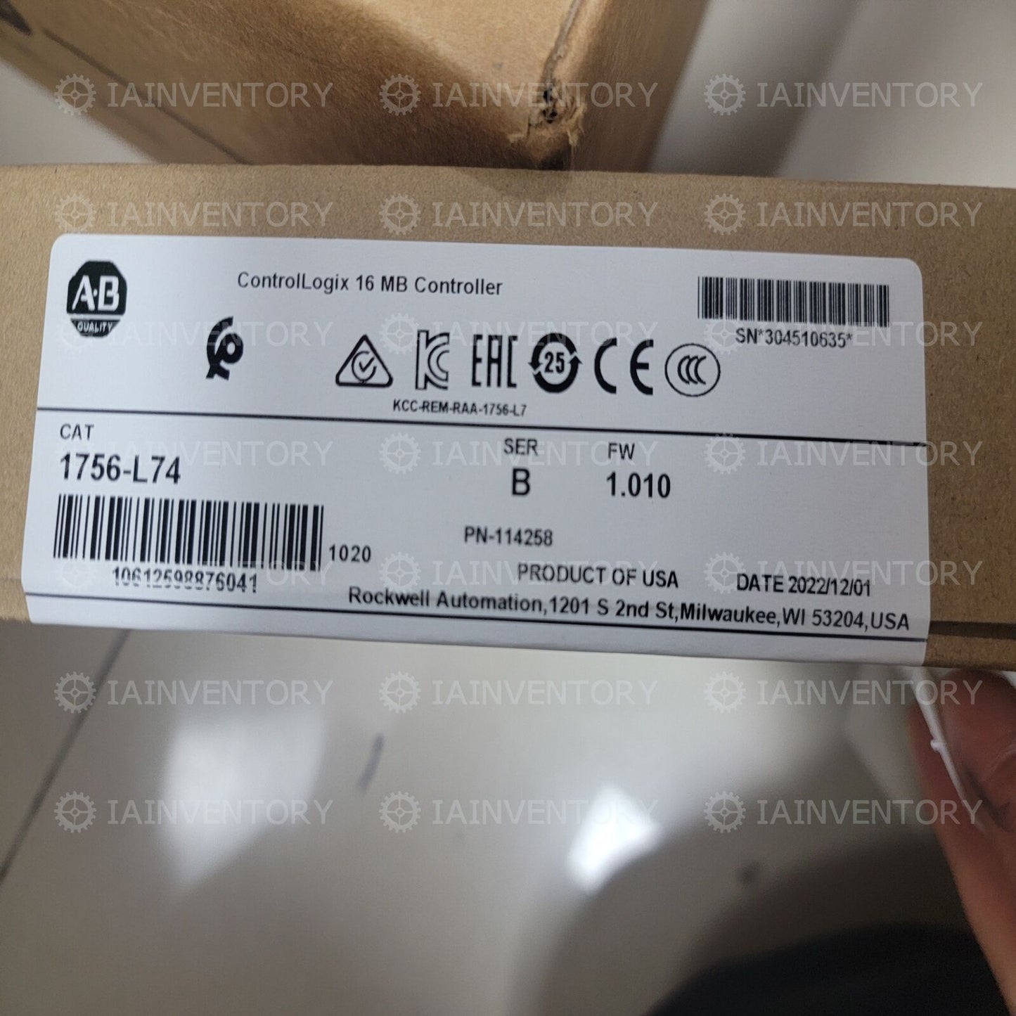 Allen-Bradley 1756-L74 - ALLEN-BRADLEY