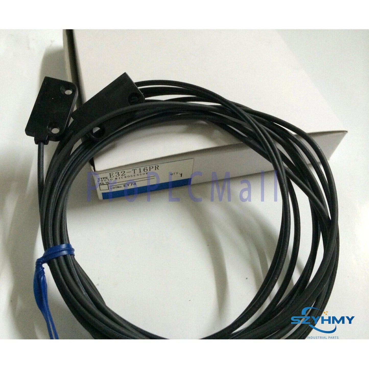 Omron E32-T16PR E32T16PR Fiber Optic Sensor In Box Free Shipping 1PCS
