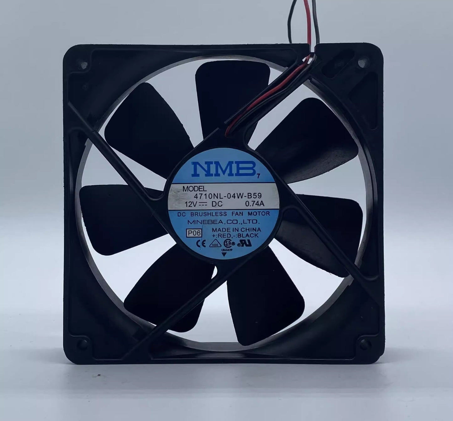 NMB 4710NL-04W-B59 12025 DC12V 0.74A 2-Wire Server Cooling Fan