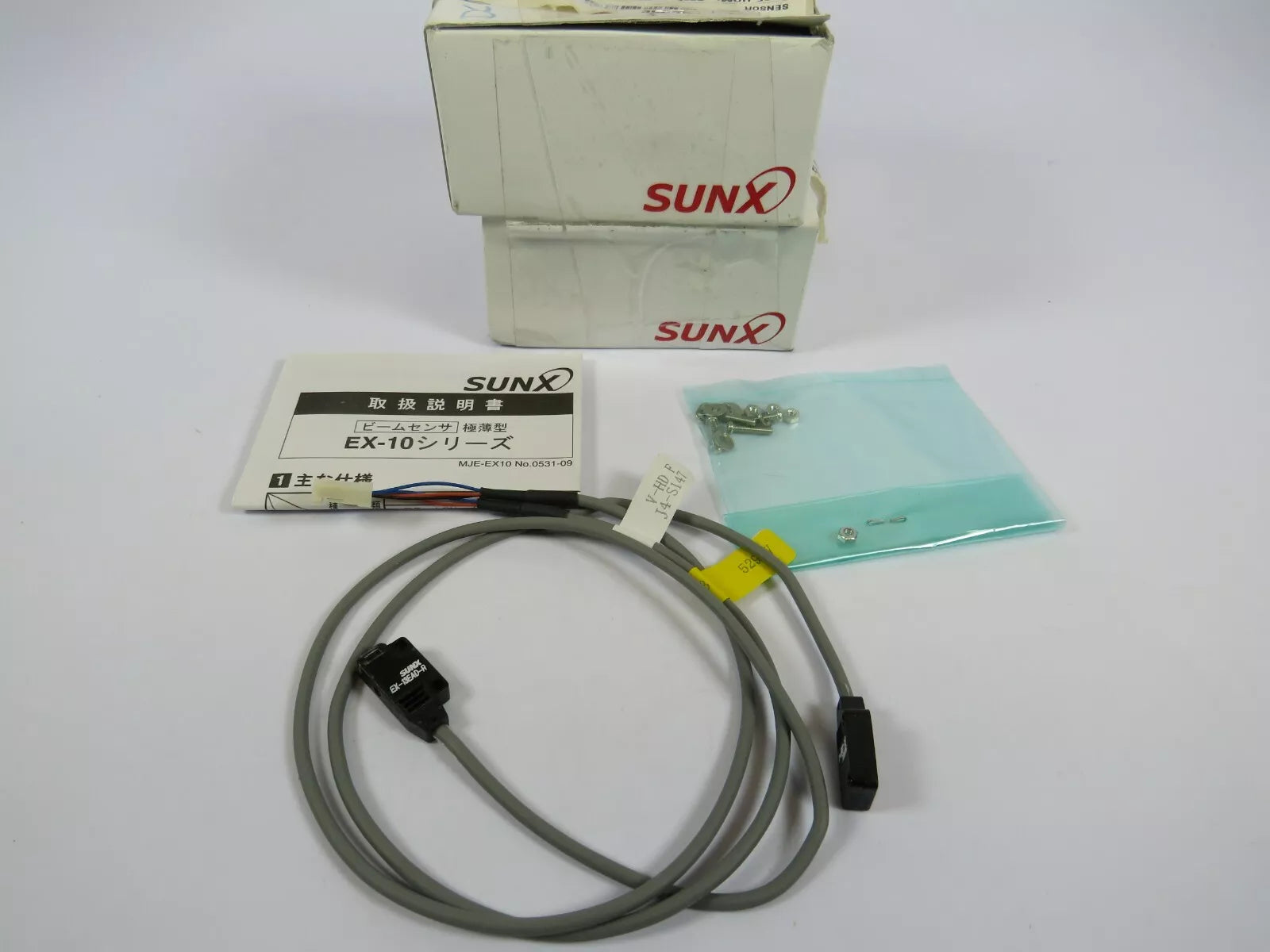 new  SUNX EX-13EA-R Photoelectric Sensor SUNX