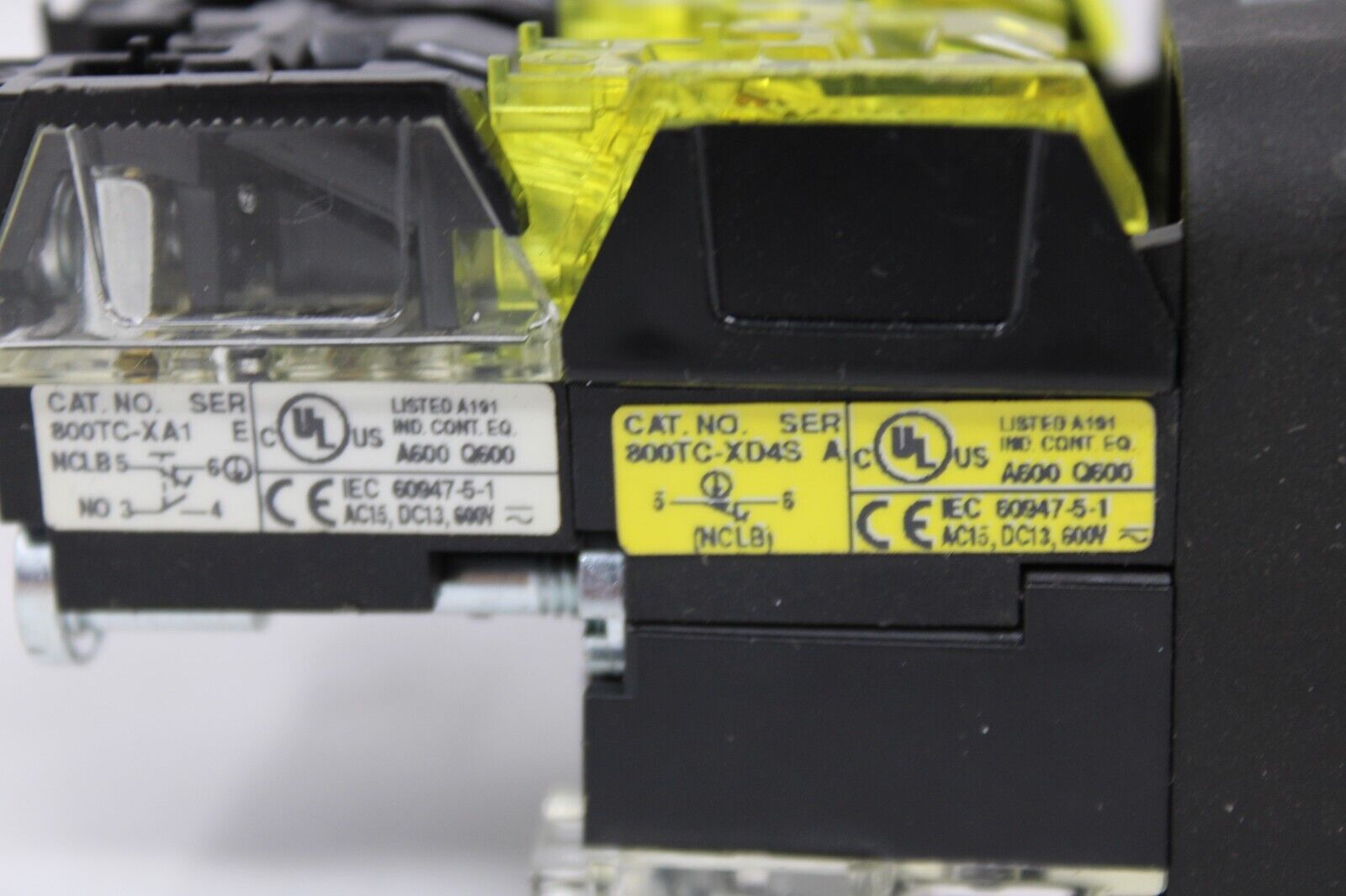 used Allen Bradley 800HC-FRXTQH24RG22 Red Emergency Stop Pushbutton - ALLEN BRADLEY