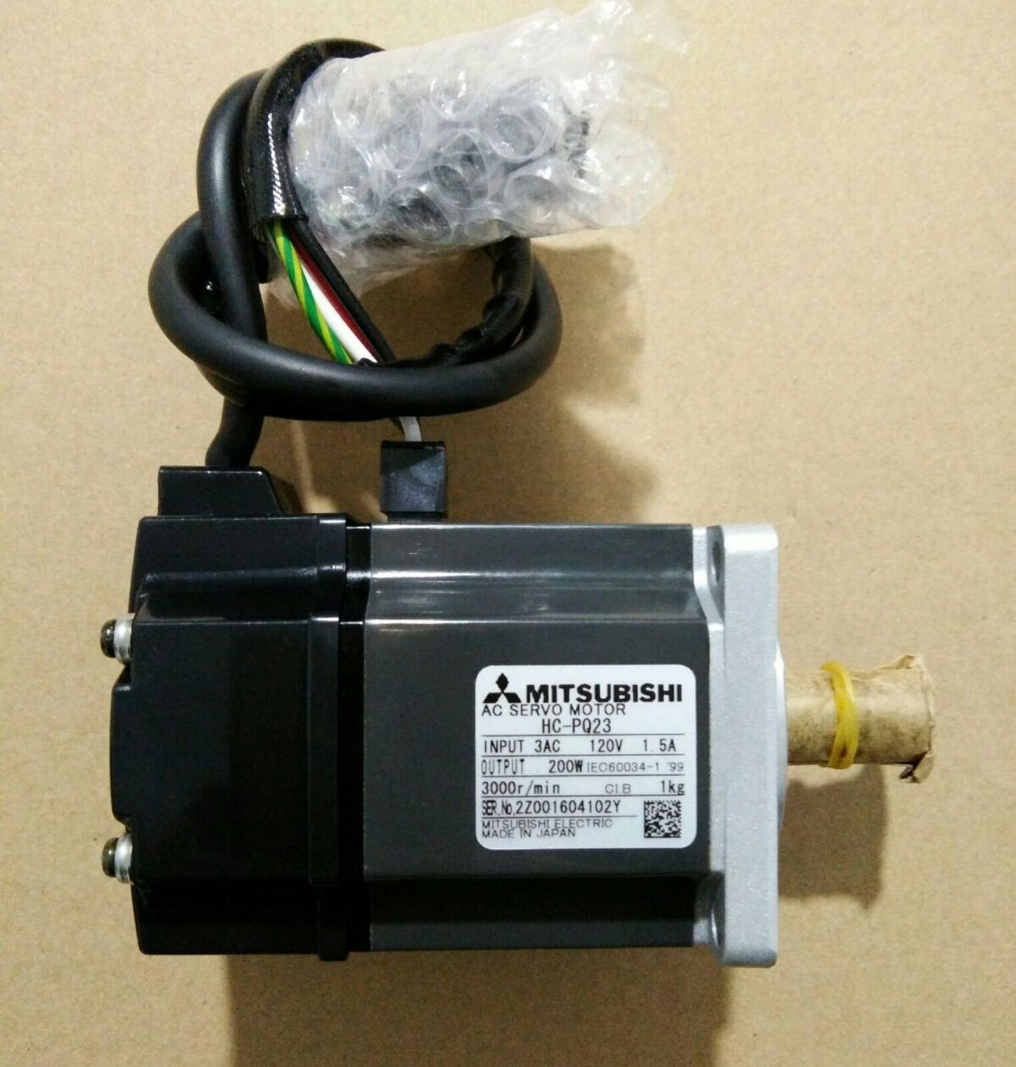 Mitsubishi Servo Motor HC-PQ23 in Good Condition - MITSUBISHI