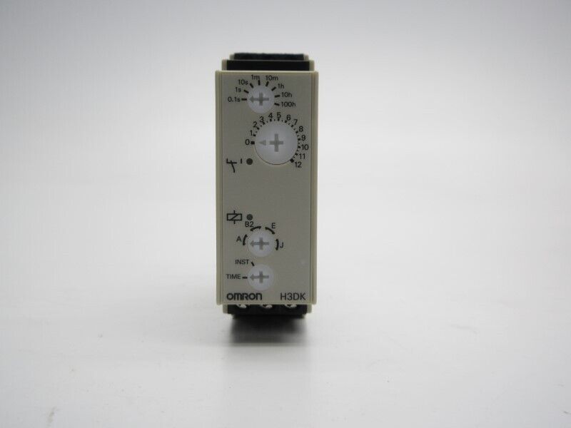 OMRON H3DK-S2 24-240VAC/DC 0.1S 1200H NSMP Replacement Bulb for Fluorescent Lighting - OMRON