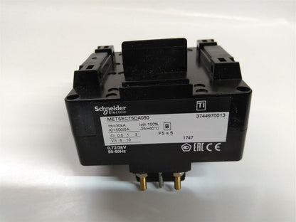 New Schneider METSECT5DA050 Current Transformer - SCHNEIDER