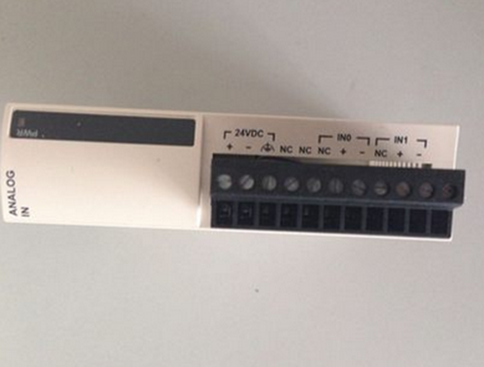 SCHNEIDER TM2AMI2HT Analog Input Module - SCHNEIDER