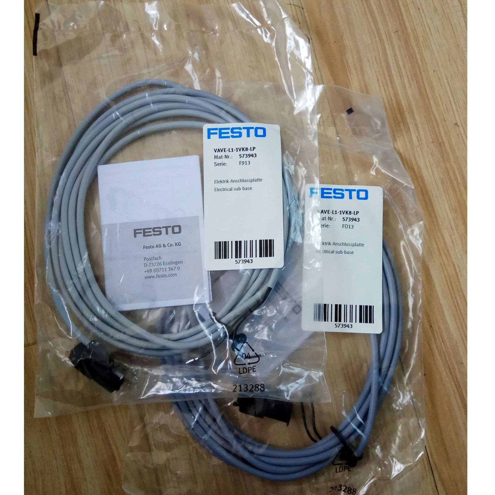 FESTO Electrical Connection Base VAVE-L1-1VK8 - FESTO