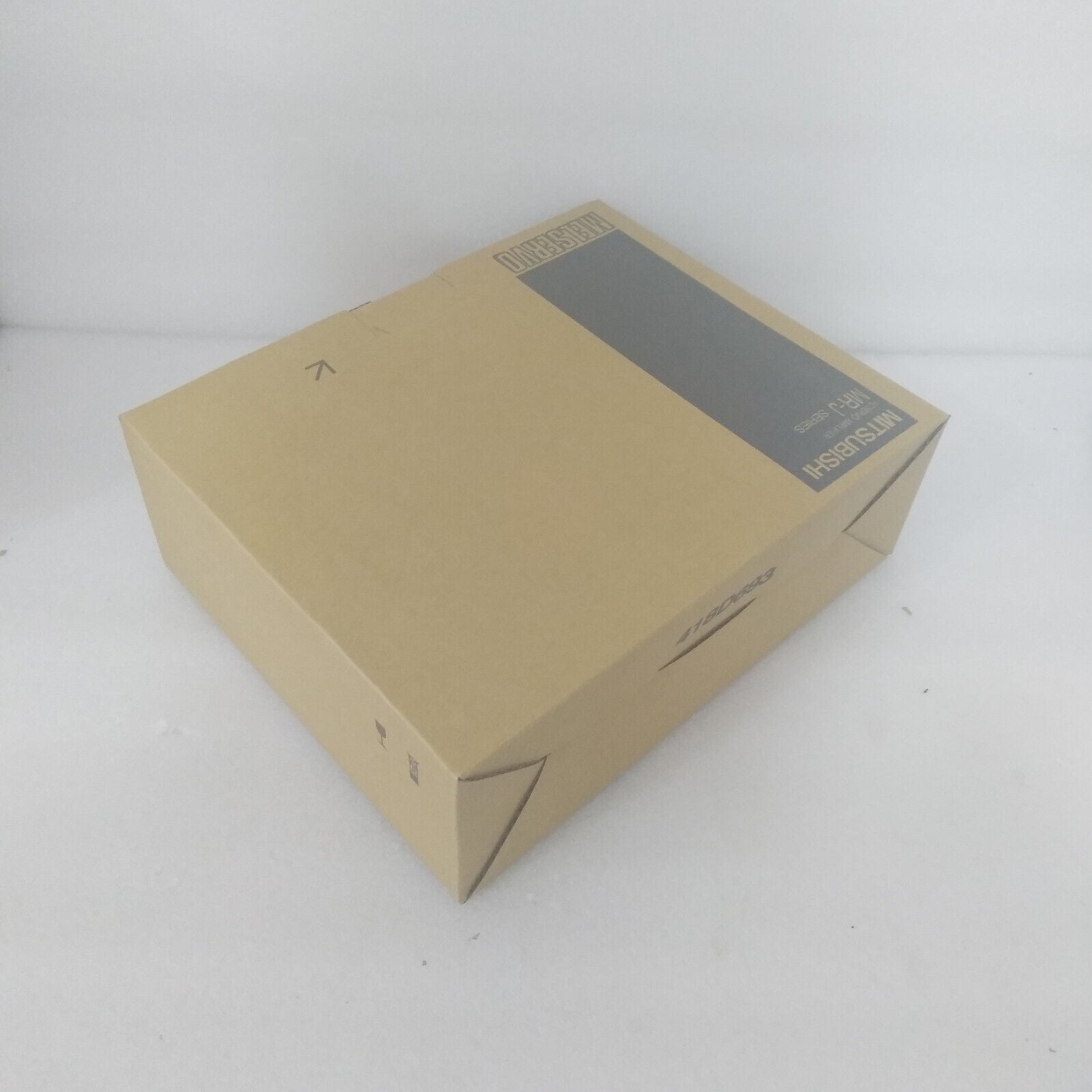 Mitsubishi Servo Drive MR-J2S-70CP: New within 24 Hours - MITSUBISHI