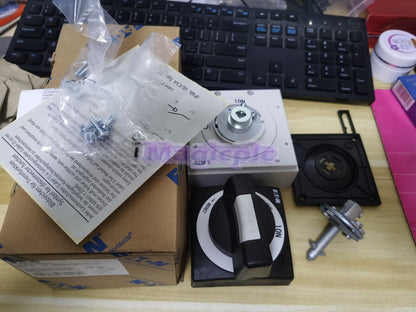 new 1PCS Eaton Moeller NZM2-XTVD-60 NZM2XTVD60 Rotary Handle In Box