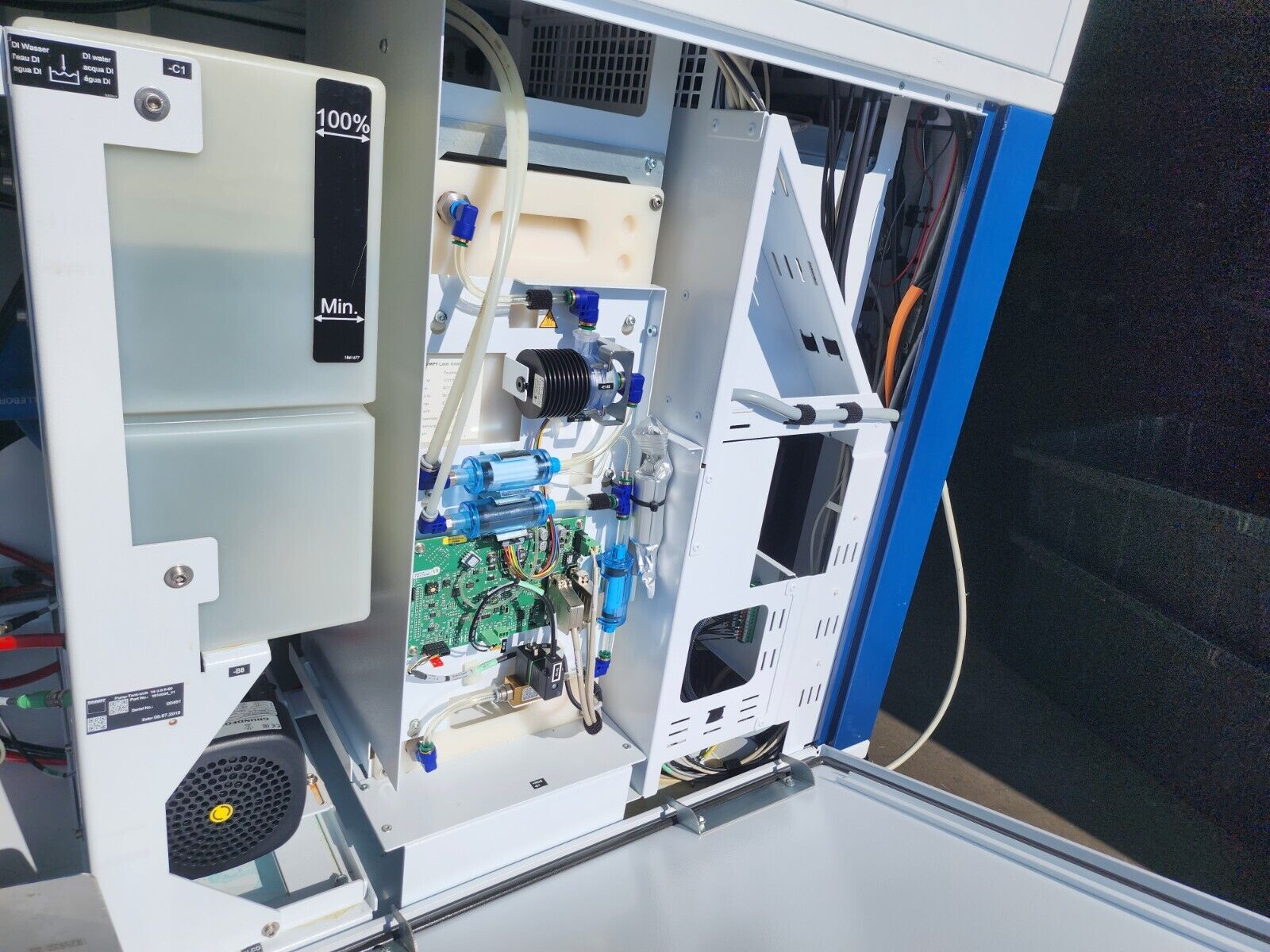 used Trumpf TruDisk 1000 (FD24) Solid-State Laser (2015 Model Year) - TRUMPF