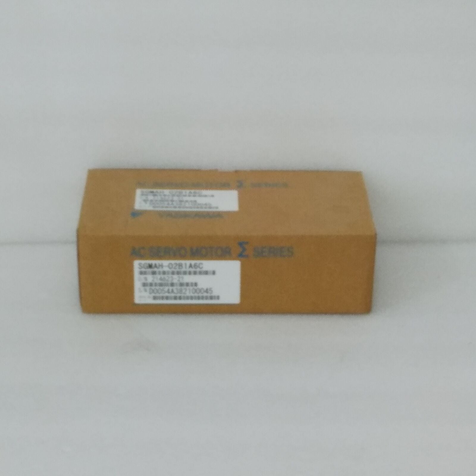 24-Hour Servo Motor SGMAH-02B1A6C - YASKAWA