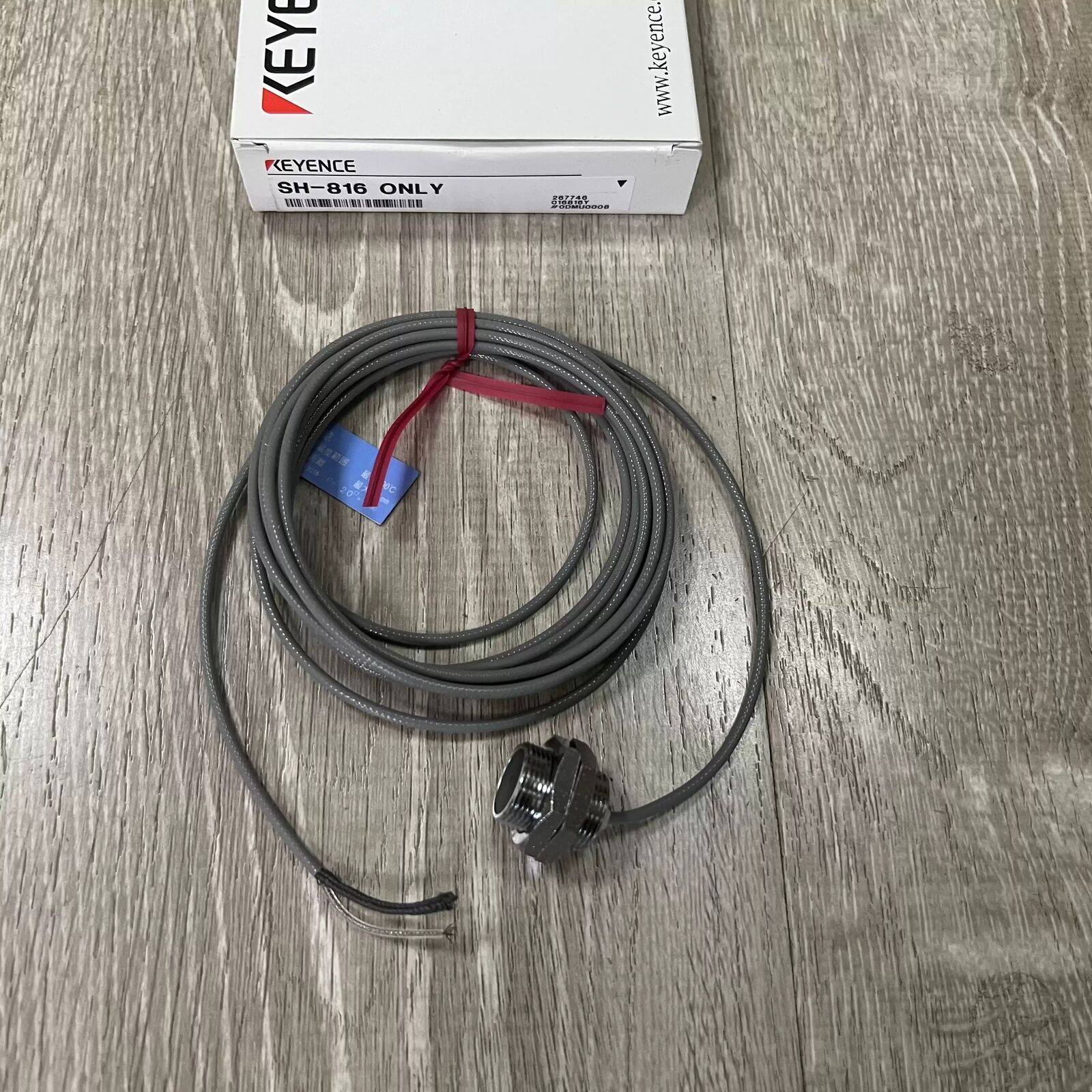 new 1PCS KEYENCE SH-816 Position Sensor - KEYENCE