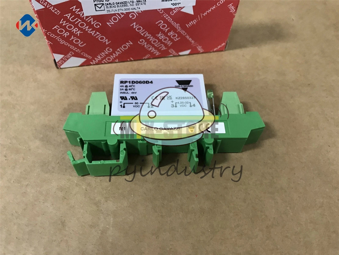 1pcs Carlo Gavazzi Solid State Relay RP1D060D4M1