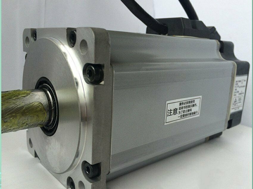 new 1PCS For Panasonic MHMD102P1C servo motor - PANASONIC