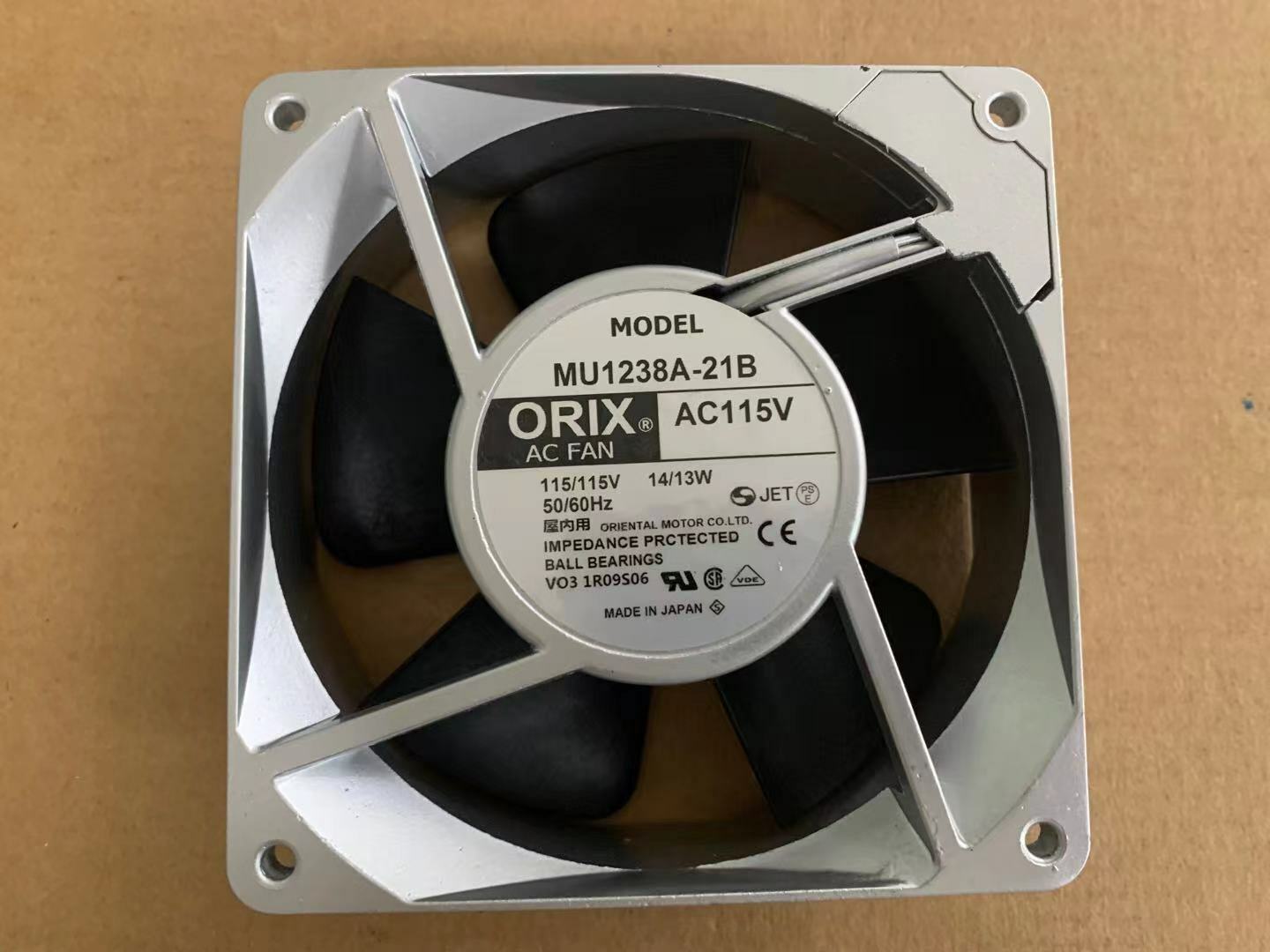 new 1pcs ORIX MU1238A-21B AC115V 14/13W 120*120*38 mm 120mm fan