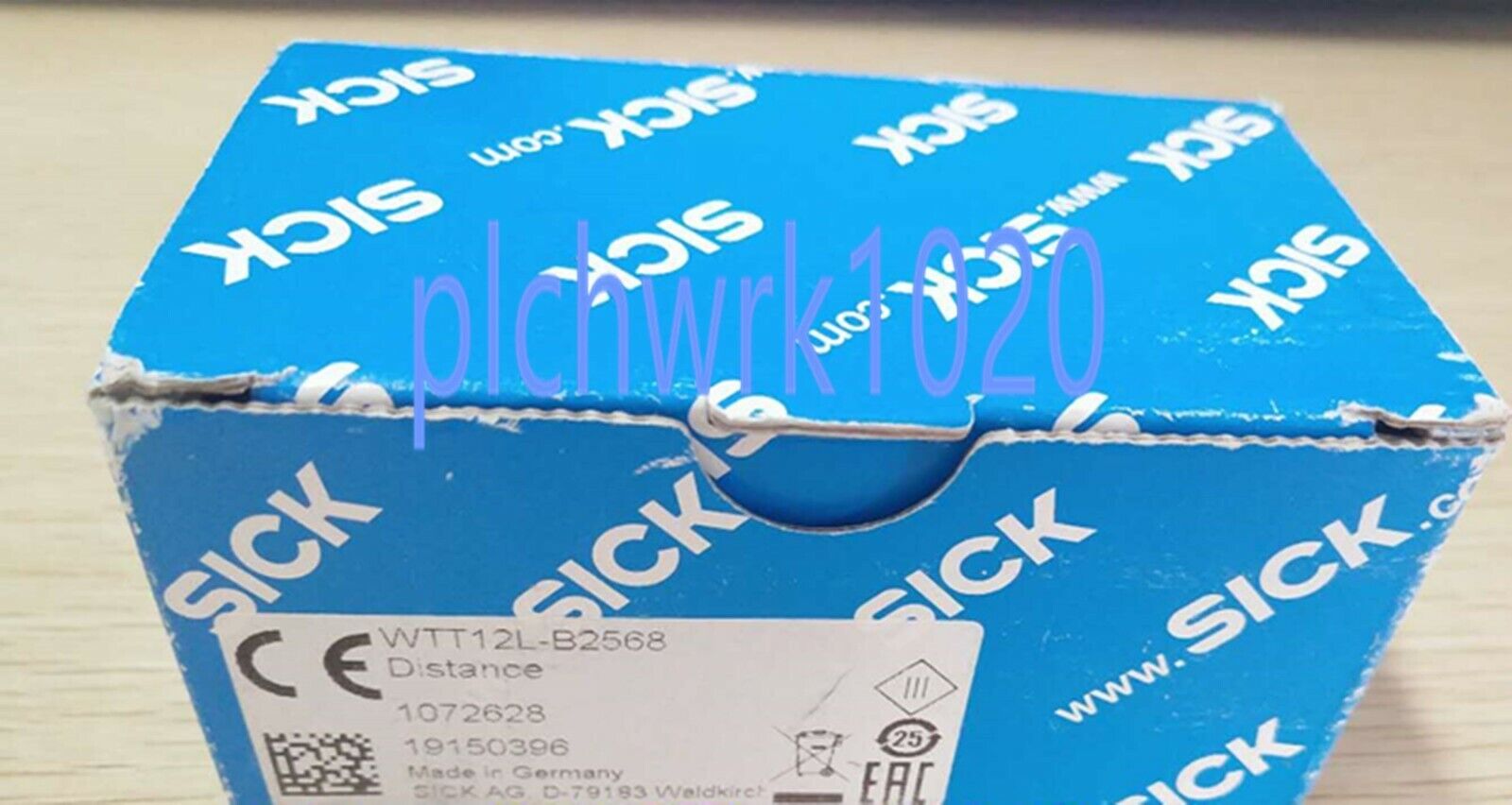 1PCS NEW IN BOX Photoelectric Sensor 1072628 WTT12L-B2568 - SICK