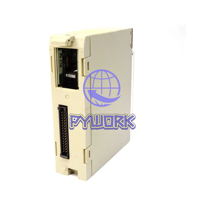 OMRON Programmable Logic Controller C200H-DA002 C200HDA002